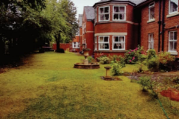 Stapleton House Care Centre, 32 Borough Road