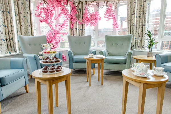 Aston House Care Home, Hayes