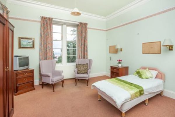 Carmichael House Nursing Home, 10 Dudhope Terrace