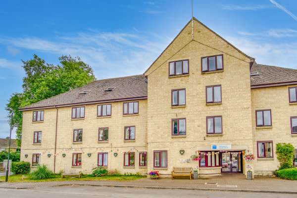 Ashley House Care Home, 118 Trafalgar Road