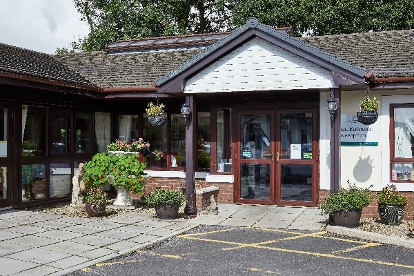Barchester Plas-y-Dderwen Care Home, Cilddewi Park