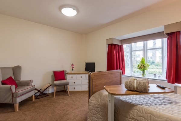 Barchester Westwood House Care Home SE26 6BQ