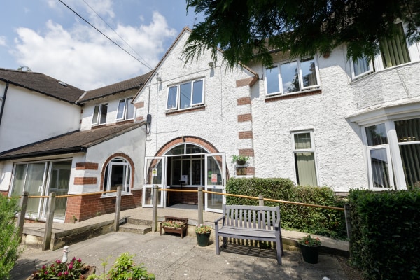 The Knowles, 6 Duggins Lane
