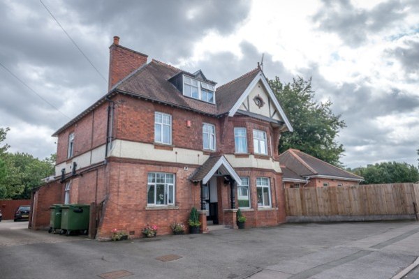 Stroud Lodge, 319 Stroud Road