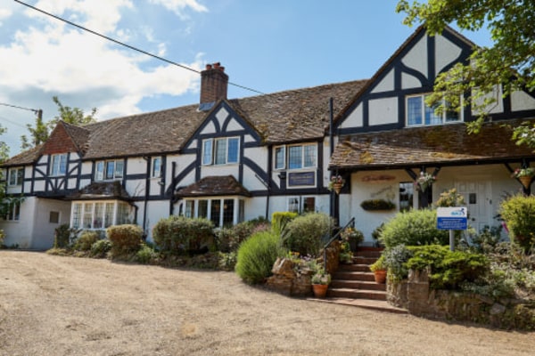 Bridge House Care Home Nominated At Surrey Care Awards 2019 Maria Mallaband