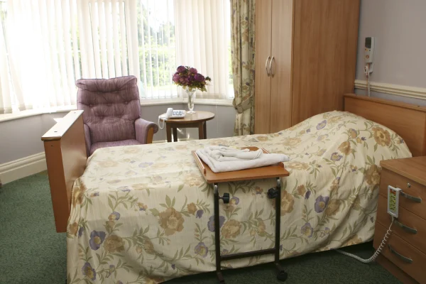 Brompton House Care Home, Broadway