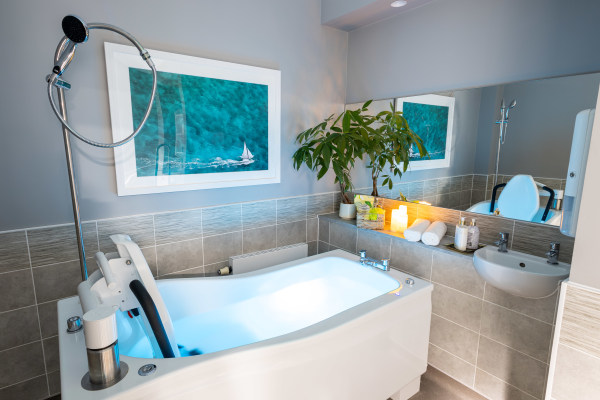 Barchester Queens Court Care Home SW19 8LR