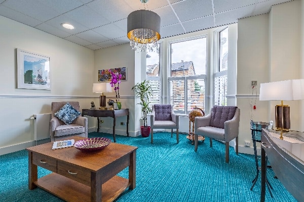 Barchester Queens Court Care Home SW19 8LR