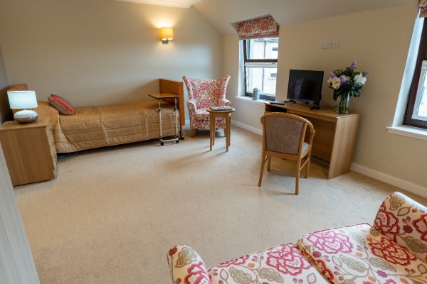 Ashley Court EH10 5LH