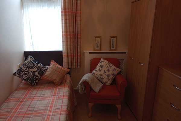Orchard Views S75 2AN
