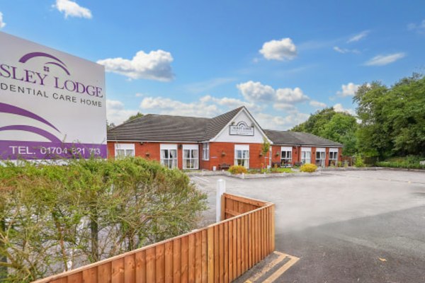 Alsley Lodge, 21 Station Road