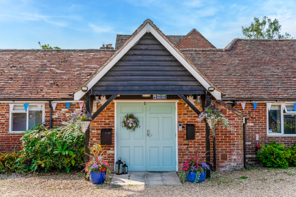 Stroud House, Rothercombe Lane Stroud House, Rothercombe Lane