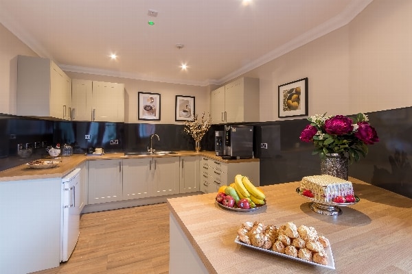 Barchester Chalfont Lodge Care Home SL9 0QQ
