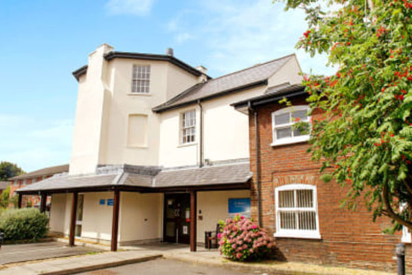 St Mary's Care Home, 19 Dunstable Road