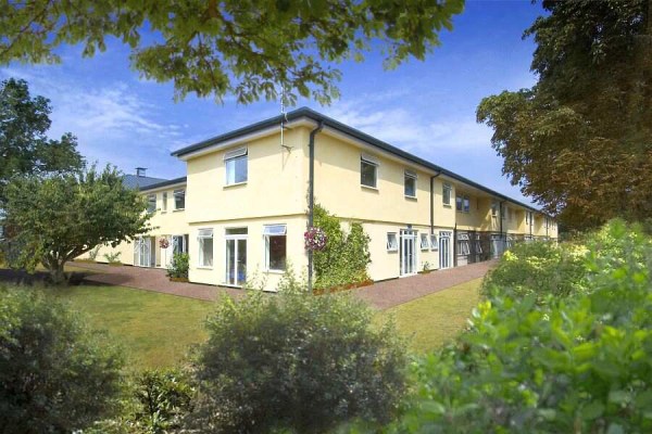 Ashton Lodge, Spelthorne Grove