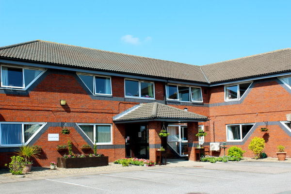 Defoe Court Care Home, Defoe Crescent