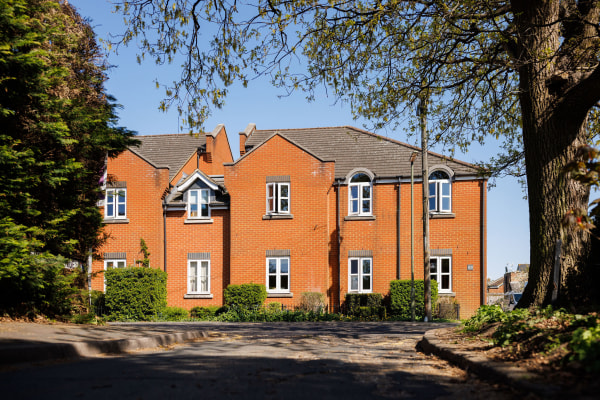 The Chestnuts, 42/44 Chertsey Road