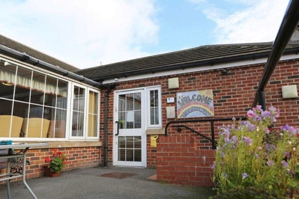 Hawthorns Lodge, High Street