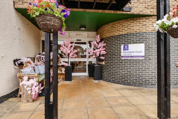 Ferendune Court, Faringdon