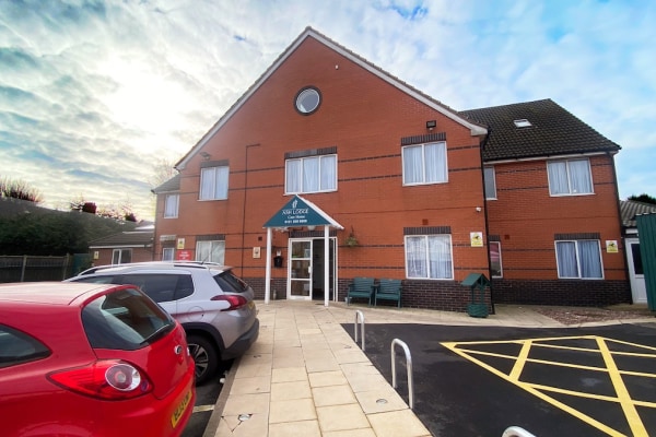 Ash Lodge Care Home with Nursing, 135 Londonderry Lane