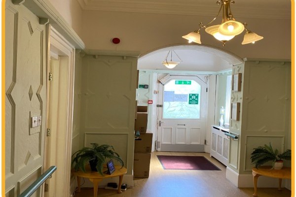 Aaron House Care Home 20 Collegiate Crescent Broomhall Sheffield South Yorkshire S10 2ba 2 Reviews