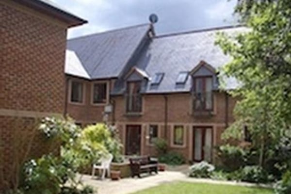 Bay Tree Court, High Street