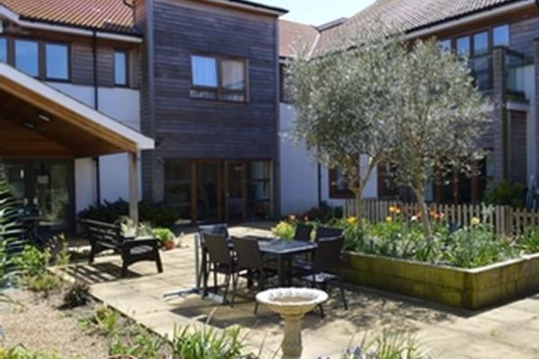 Marram Green, Hall Road