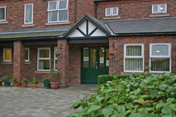 Fairfield Court, Fairfield Road