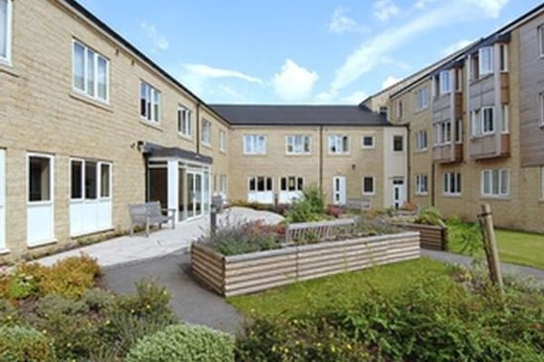Dove Court, Bolton Street