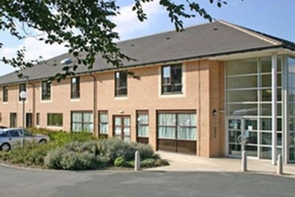 Hallcroft, 2 Church Street