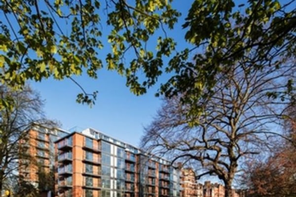 Battersea Place, 73 Albert Bridge Road