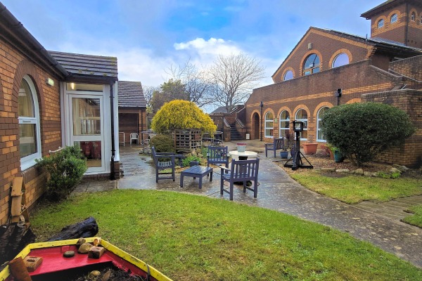 The Adelaide, Adelaide Place