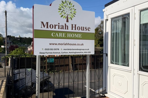 Moriah House, Deep Furrow Avenue