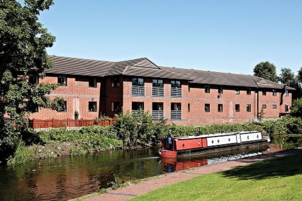 Waterside Care Home Dudley Road Tipton West Midlands Dy4 8ee 104 Reviews