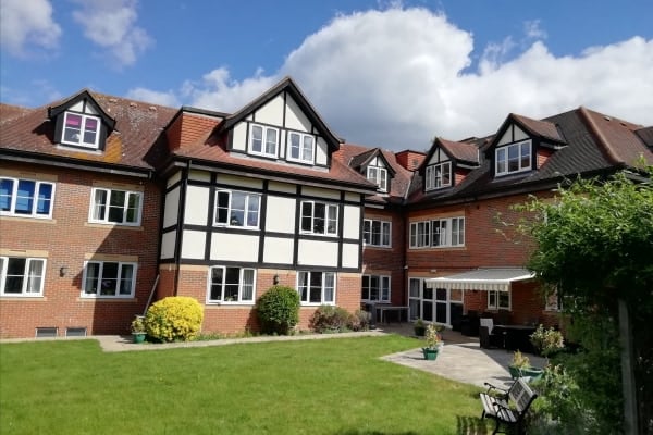 Sydmar Lodge, 201 Hale Lane