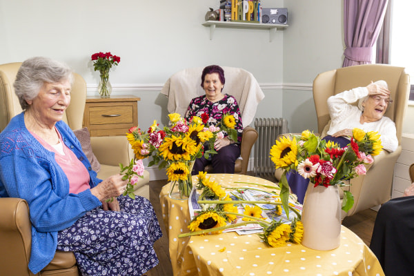 Briar House, Losinga Drive