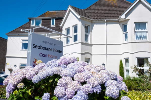 Seabourne House Care Home, 1 Clifton Road