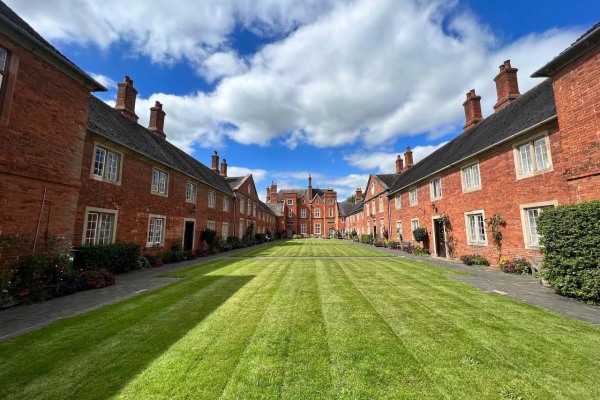 Lady Katherine Housing & Care, Kenilworth Road