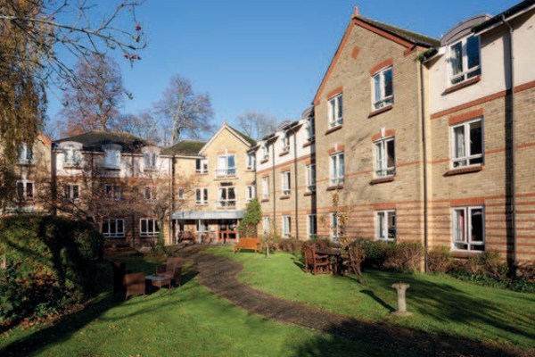 Applecroft Nursing Home, Sanctuary Close