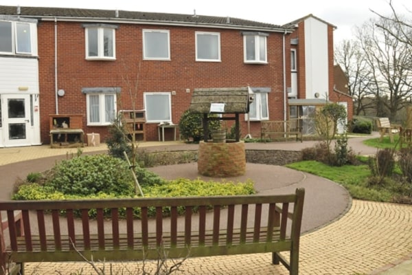Heffle Court, Heathfield, East Sussex