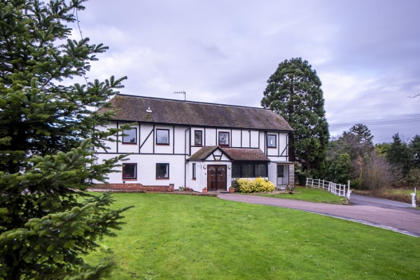 Dale Lodge, Dale Road