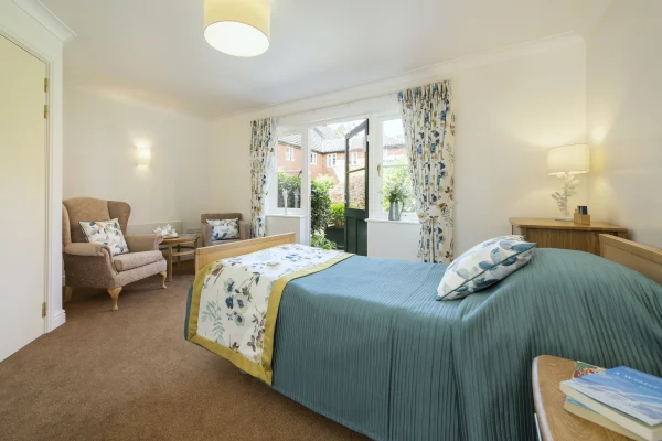 Grove Court, Woodbridge