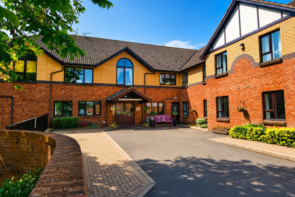 Kenilworth Grange, 4 Spring Lane