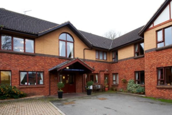Kenilworth Grange, 4 Spring Lane