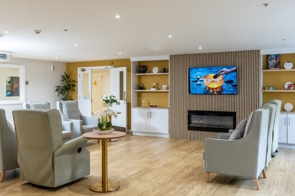 Ash Court Care Centre, London