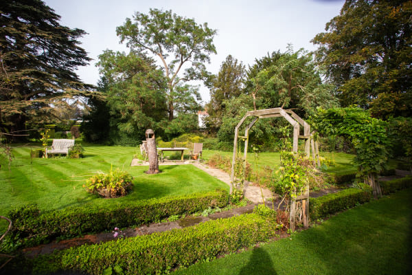 Alveston Leys Care Home CV37 7QN