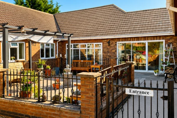 Brun Lea, Spalding