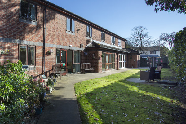 Baytree Court, Normanby Road