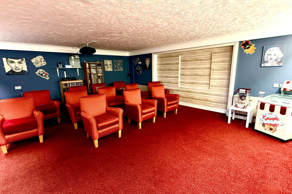 Simonsfield Care Home WA7 5XE