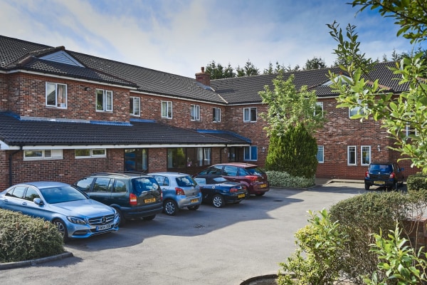High Peak Lodge Residential & Nursing Home, Leigh